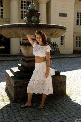 Alisa Amore - Melts Oslo - Photo 5 by Zishy