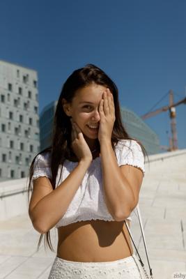 Alisa Amore - Melts Oslo - Photo 38 by Zishy