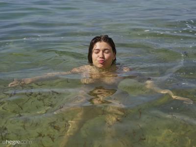 Anna Ralphs - Atlantic Ocean - Photo 42 by Hegre