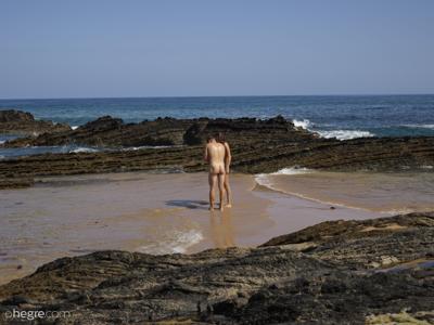 Anna Ralphs - Naked beach life - Photo 37 by Hegre