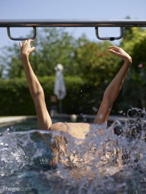 Anna Ralphs - wet fun - Photo 44 by Hegre