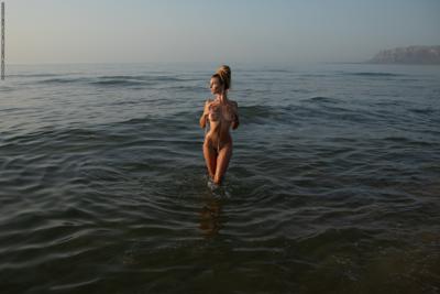 Anneth - Body In Motion 2 - Photo 35 by PhotoDromm