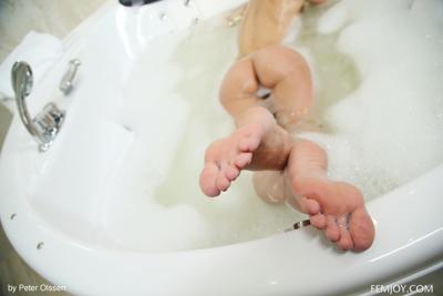 Avery - Wet - Photo 51 by Femjoy