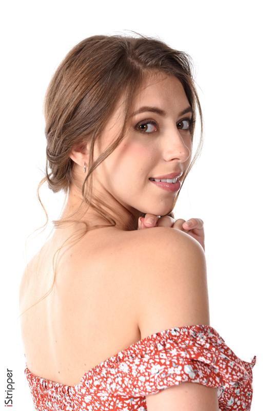 Avery - Country Girl Thru & Thru - Photo 9 by iStripper