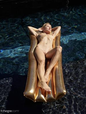 Candice B - Gold - Photo 30 by Hegre