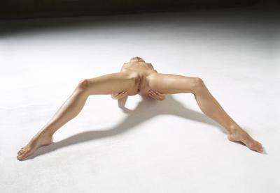 Candice B - Magic Model - Photo 57 by Hegre
