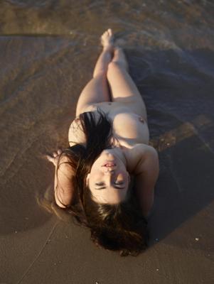 Carina Kirschner - Beach Beauty - Photo 30 by Hegre