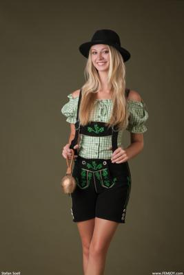 Carisha - Bavarian Dream - Photo 4 by Femjoy