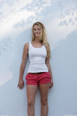 Carisha - Let Me Know - Photo 2 by Femjoy