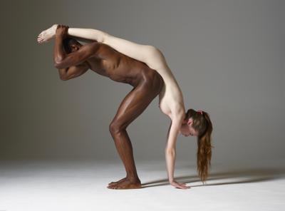 Emily Bloom - Acrobatics - Photo 20 by Hegre