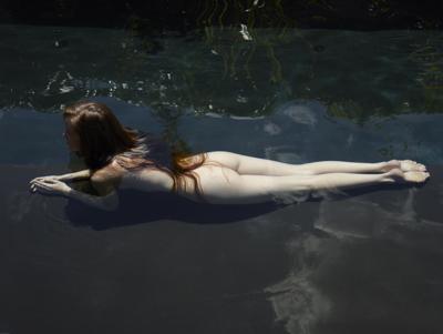 Emily Bloom - Black Pool - Photo 39 by Hegre