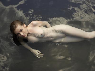 Emily Bloom - Black Pool - Photo 60 by Hegre