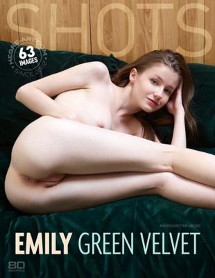 Emily Bloom - Green Velvet - Photo 1 by Hegre