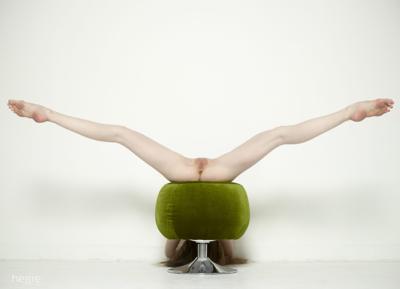 Emily Bloom - Naturally Nude - Photo 38 by Hegre