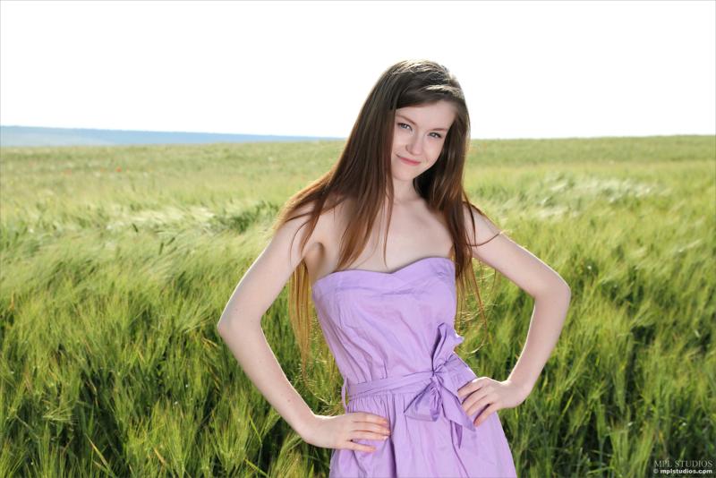 Emily Bloom - Green Fields of Home - Photo 2 by MPL Studios