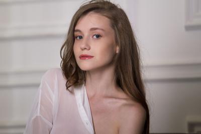 Emily Bloom - Jeneri - Photo 7 by MetArt