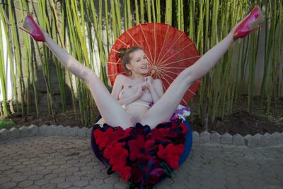 Emily Bloom - Nizaco - Photo 54 by MetArt