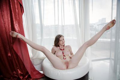 Emily Bloom - Runajot - Photo 37 by MetArt