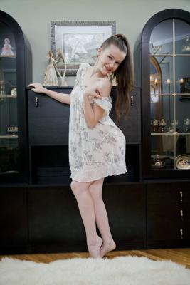 Emily Bloom - Fraulein - Photo 7 by SexArt