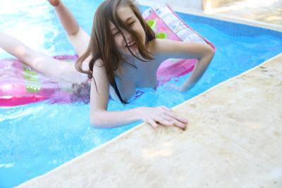 Emily Bloom - Smile - Photo 17 by Watch4Beauty