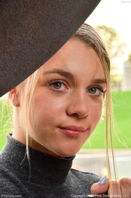Gabbie Carter - Her Gorgeous Sunset - Photo 14 by FTV