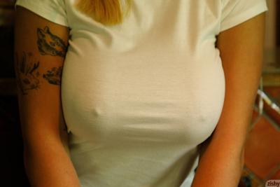 Gabbie Carter - Boats For Bullies - Photo 6 by Zishy