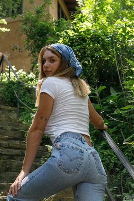 Gabbie Carter - Boats For Bullies - Photo 23 by Zishy