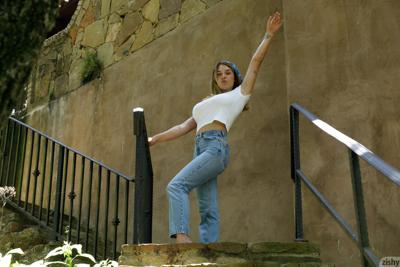 Gabbie Carter - Boats For Bullies - Photo 52 by Zishy