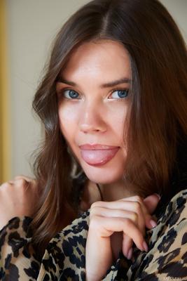 Georgia - Oriental Rug - Photo 14 by MetArt