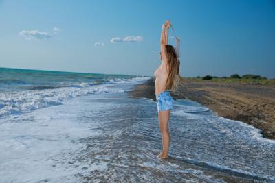 Georgia - Shoreline Stroll - Photo 22 by MetArt