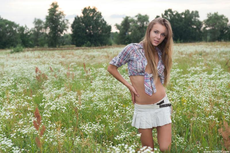 Karissa Diamond - Spend Some Time With Me - Photo 5 by Femjoy