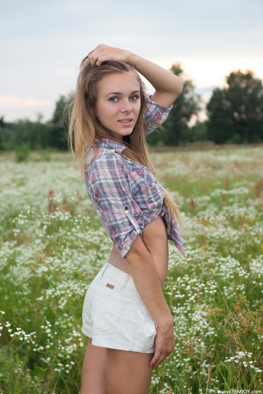 Karissa Diamond - Spend Some Time With Me - Photo 8 by Femjoy