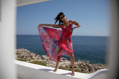 Laura Giraudi - Scents Of The Island - Photo 3 by Photodromm