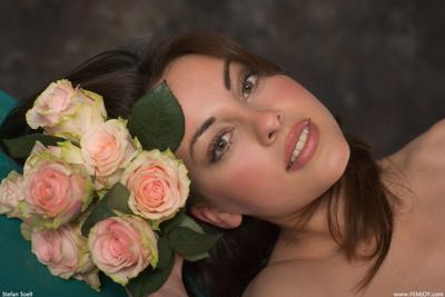 Lorena G - Valentine - Photo 20 by Femjoy