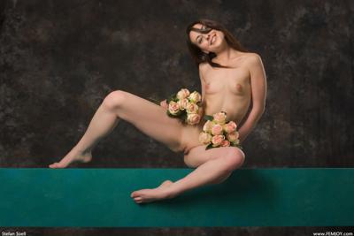 Lorena G - Valentine - Photo 28 by Femjoy
