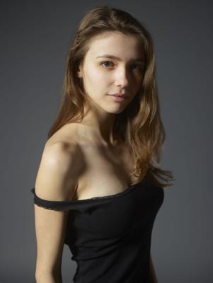 Mila Azul - Introduction - Photo 14 by Hegre