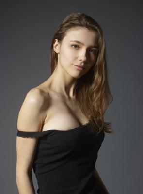 Mila Azul - Introduction - Photo 15 by Hegre