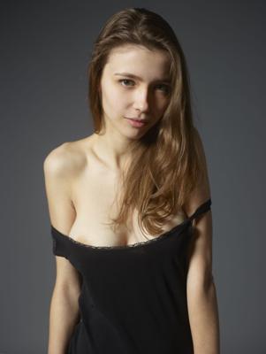 Mila Azul - Introduction - Photo 20 by Hegre