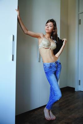 Mila Azul - Toneca - Photo 11 by MetArt