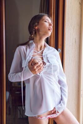 Mila Azul - Innocent - Photo 13 by SexArt