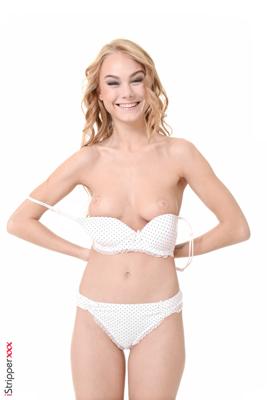 Nancy Ace - Casual Date - Photo 29 by iStripper