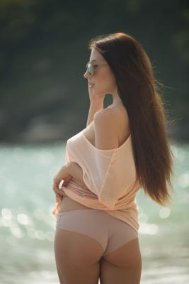 Niemira - Kicking up Sand - Photo 3 by Playboy