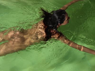Orsi Kocsis - Green pool - Photo 40 by Hegre