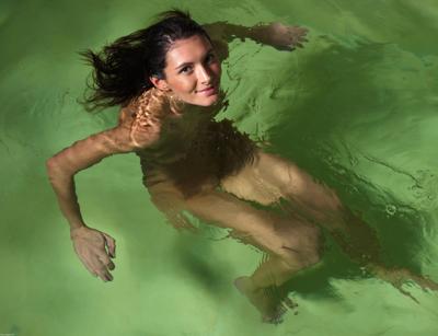 Orsi Kocsis - Green pool - Photo 41 by Hegre
