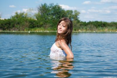 Raisa - I Will Show You Something - Photo 4 by Femjoy