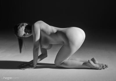 Samadhi Amor - B&W Nude Photography - Photo 45 by Hegre