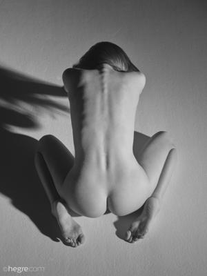 Samadhi Amor - Erotic Exhibition - Photo 36 by Hegre