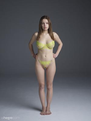 Samadhi Amor - Voluptuous - Photo 51 by Hegre