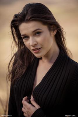 Stunning Again preview - Image 3