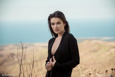 Stunning Again preview - Image 4